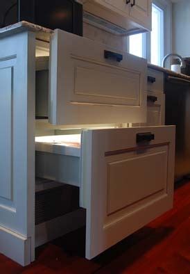 Pros and Cons of Undercounter Refrigerator Drawers and Freezer Drawers