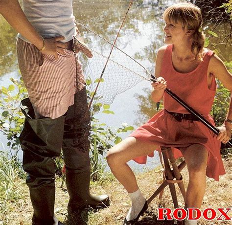 Guy Catches A Hairy Retro Pussy And Fucks I XXX Dessert Picture