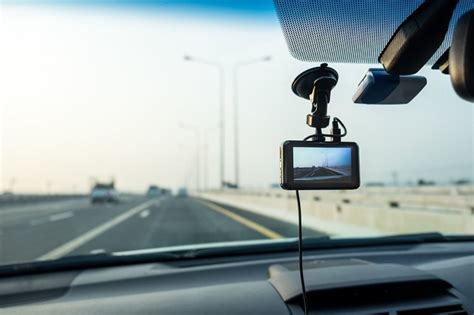 How To Find Top Rated Dash Cameras For Your Fleet And Why You Need Them