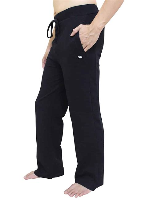 Best Men’s Yoga Pants to Keep You Comfortable | ComfortNerd