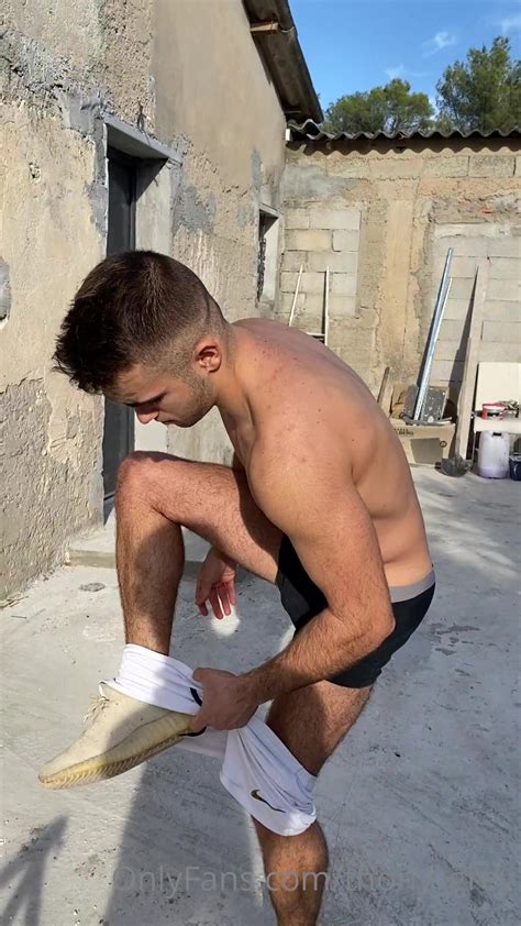Cmnm Public Cute French Boy Naked Outside ThisVid