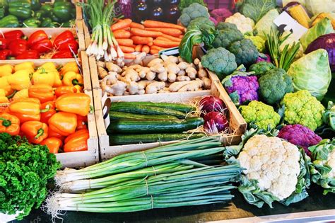 Local Farmers Market Stock Photo By ©paulgrecaud 94912618