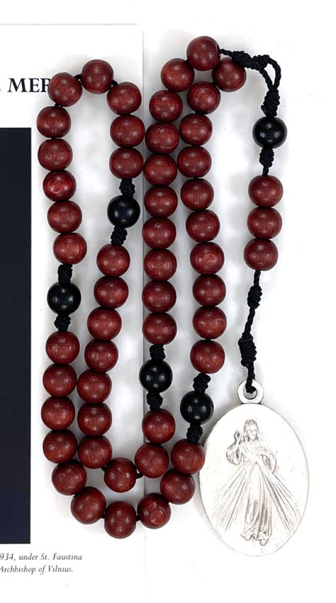 Euro Wood Divine Mercy Chaplet Olog Rosaries