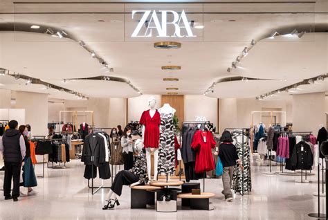 Zara Pulls Ad that Activists Said Resembles Gaza | TIME