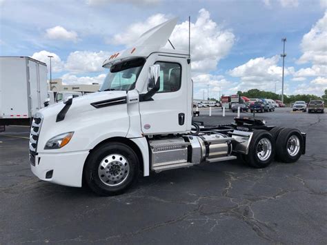 2022 Freightliner Cascadia 126 For Sale Day Cab Jop0980