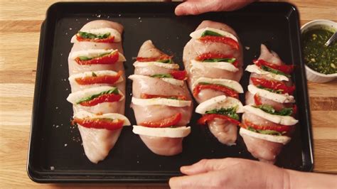 How To Make Hasselback Chicken Tray Bake Youtube