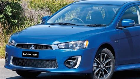 foto sah meluncur  harga mitsubishi lancer terbaru