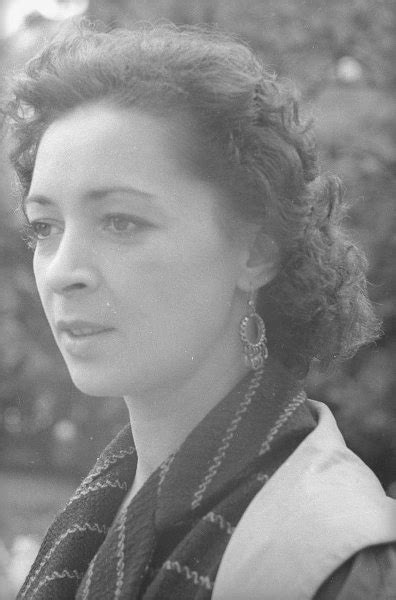Фото "Балерина Элеонора Власова", 1960-е - История России в фотографиях