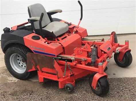 Simplicity Zero Turn Mower August Lawn Equipment 2 K Bid