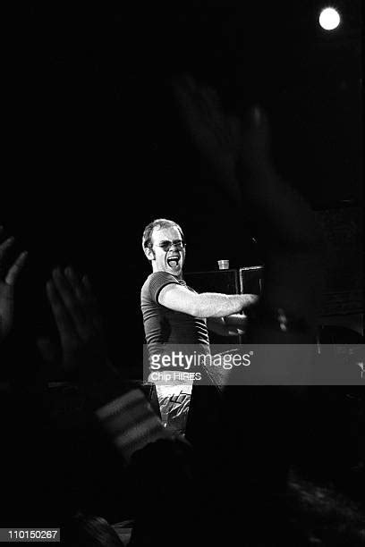 Elton John 1973 Concert Photos and Premium High Res Pictures - Getty Images