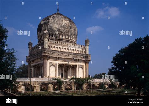 Tomb Of Muhammad Quli Qutb Shah Golconda Near Hyderabad India Stock