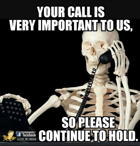 skeleton tapping chin gif shocked skeleton gif   evil gif funny