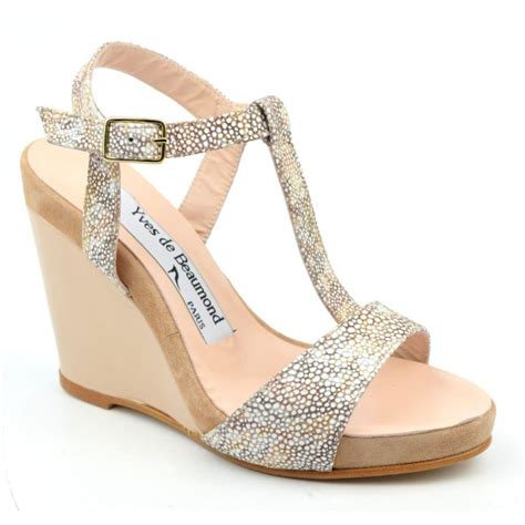 Sandales Cuir Motif Nude Talons Compens S Verni Nude Mi Yves De Beaumond