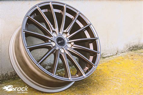 Original Wheel Pictures Of The Brock B36 In Bronze Copper Matt