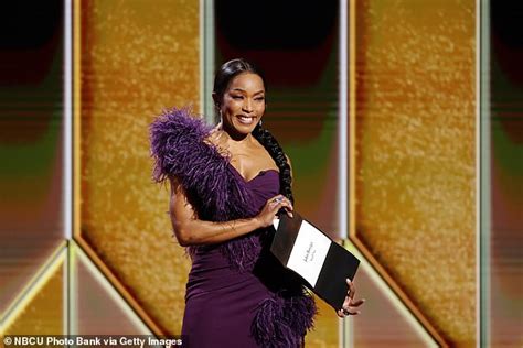 Golden Globe Awards 2021 Presenter Angela Bassett 62 Wears Purple