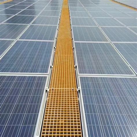 Standard Weight 50x50x50mm Mesh Size Frp Gratings Walkway For Solar Panel Rooftop Area China