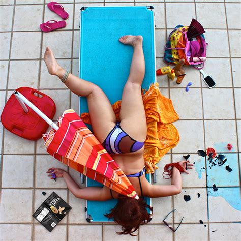 Incredibly Awkward And Hilarious Photos Of People Who Ve Fallen Feature Shoot