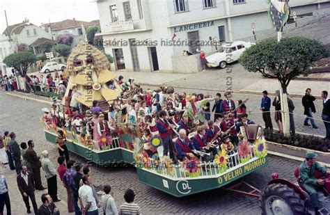 História Caxias Fotografias Festa Da Uva 1972