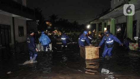 Kemenag Beri Santunan Korban Robohnya Tembok Mtsn Jakarta News