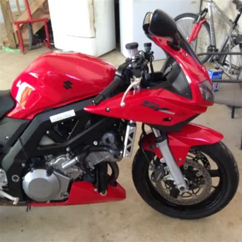 2005 Suzuki SV1000S Naked Sport Bike