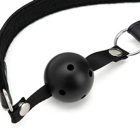 Comprar Mordaça de Couro Bola Ana lingerie