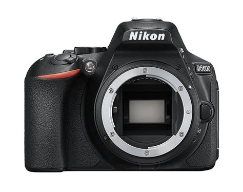 Review of the New Nikon D5600 Camera Body