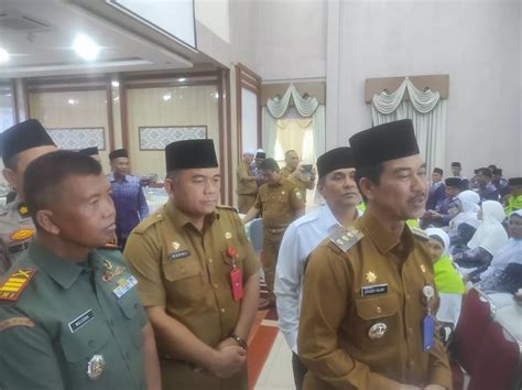 Baru 10 Hari Di Lantik Jadi Pj Bupati Raden Najmi Geser Dua Pejabat