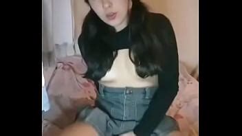 Linda Jovencita Latina Con Dedo Incluido XVIDEOS