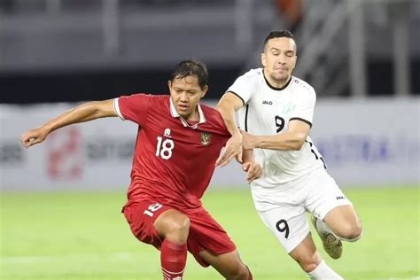 3 Alasan Kenapa Terpilihnya Adam Alis Di Skuat Final Timnas Indonesia