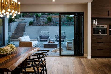 Modern Open Concept Kitchen Infused With Wood Hgtv Faces Of Design Hgtv