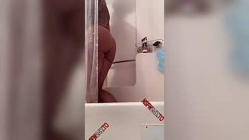 Cinn Stackz Nude Teasing In Shower Xxx Onlyfans Porn Videos