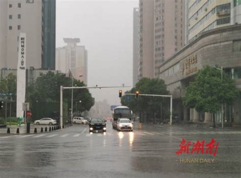 强降雨“大戏”仍在上演！未来三天湘中及以北地区暴雨不休防范