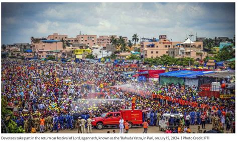 Thousands Pull Chariots In Lord Jagannaths Return Car Festival In Puri