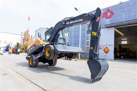 HWL90 Wheel Excavator Hengwang Group