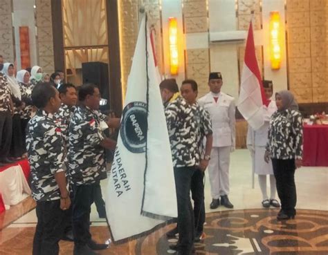 Edi Langkara Resmi Dilantik Jadi Ketua Bapera Maluku Utara Brindonews