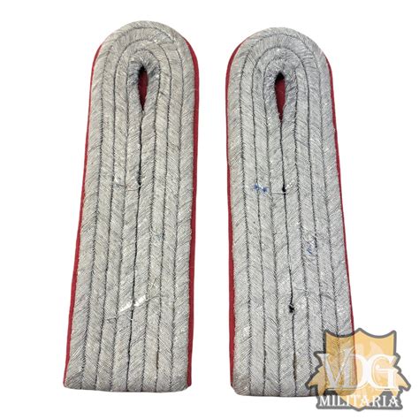 Ww2 German Heer Panzer Leutnant Slip On Shoulder Board Set Vdg Militaria
