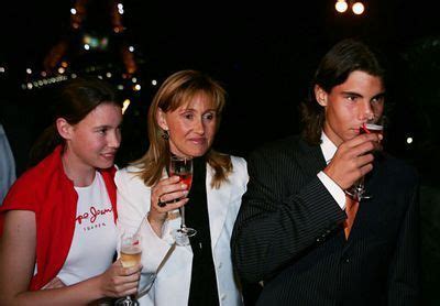 with Family - Rafael Nadal Photo (8253147) - Fanpop