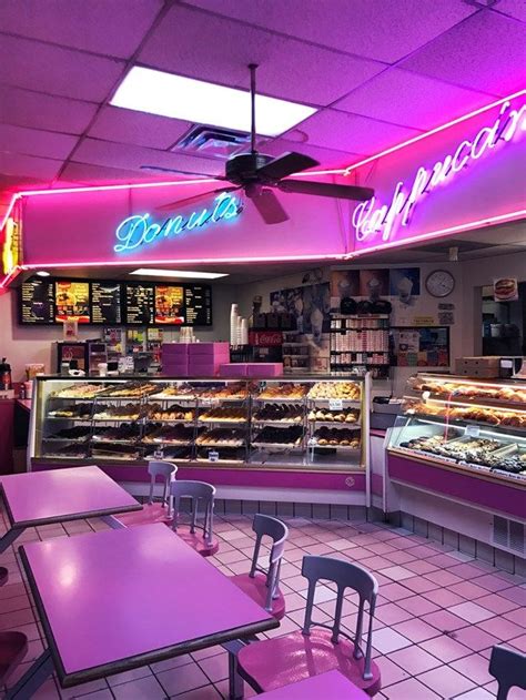 Diner Aesthetic Neon Aesthetic 90s Restaurant Aesthetic New Retro