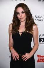 Elizabeth Gillies At Sex Drugs Rock Roll Season Premiere Hawtcelebs