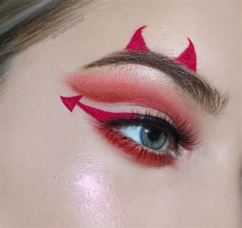 10 Easy Ways To Do Devil Makeup For Halloween 2018 Byrdie Uk Halloween Halloween 2018