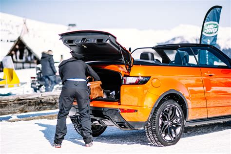 Test Drive The 2017 Range Rover Evoque Convertible Cool Hunting®