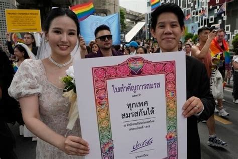 Foto Senat Thailand Loloskan Ruu Pernikahan Sesama Jenis