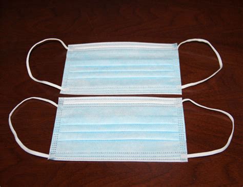 Disposable Nonwoven 3ply Face Mask With Ear Loops Or Tie On