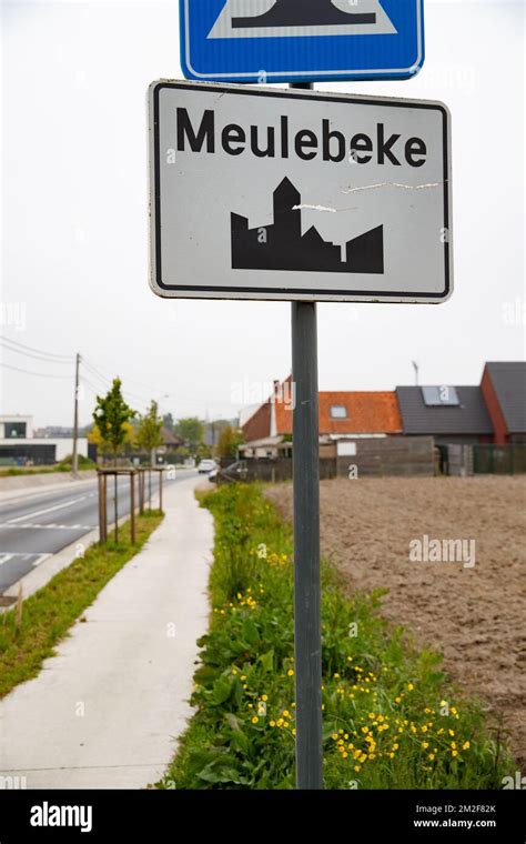 Illustration Shows The Name Of The Meulebeke Municipality On A Road