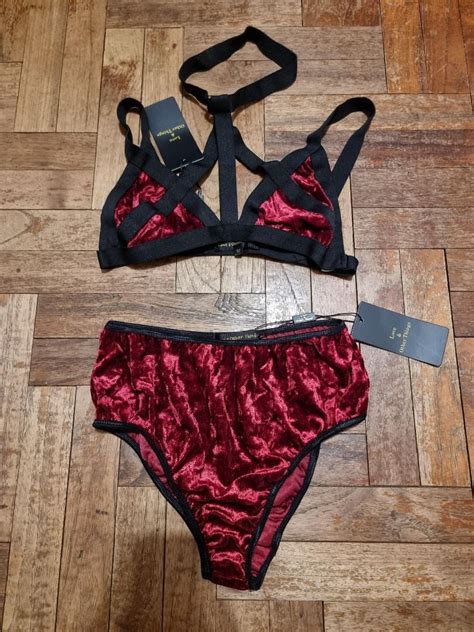 Love Other Things Strappy Red Velvet Lingerie Set Size M Women S Fashion New Undergarments
