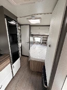 HOBBY CARAVANE 460 UFE EXCELLENT EDITION NEUF