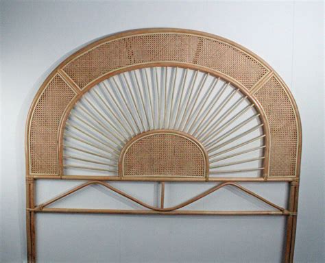 Rattan Headboards Bring Style And Peace To The Bedroom The Rattan