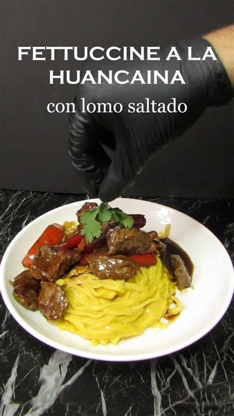 Fettuccine A La Huancaina Con Lomo Saltado