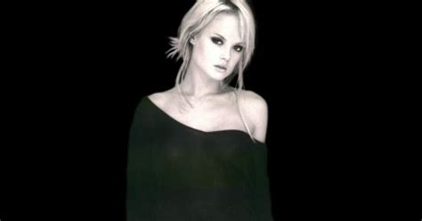 Amy Smart Hot Wallpapers Hot Actress Images