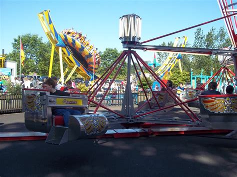 Oaks Amusement Park - Scrambler